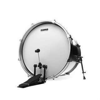 Evans UV EQ4 Bass Drumead | 18" (Coated White) - Image 2