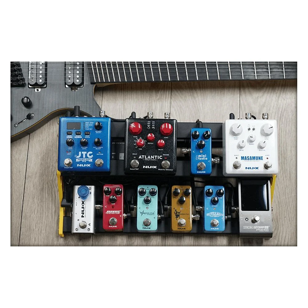 NU-X Pedal Board with Carry Bag - Image 3