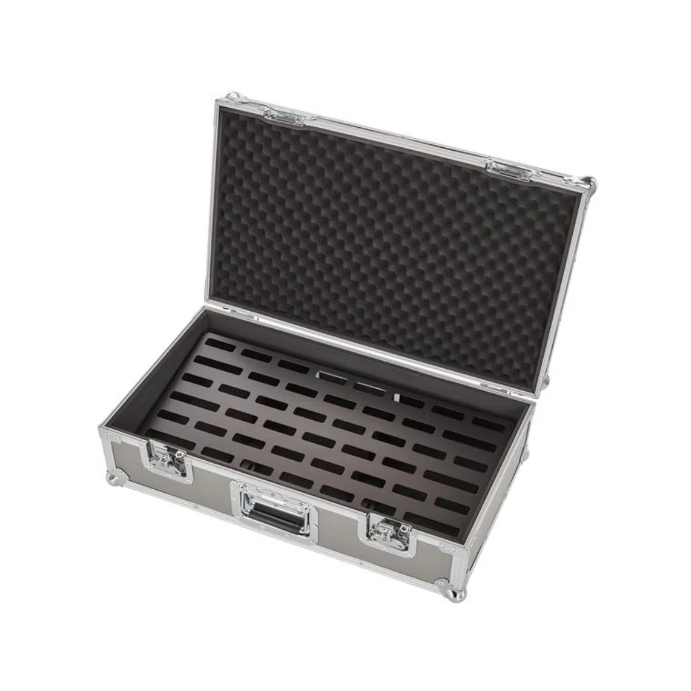 RockBoard QUAD 4.2 Pedalboard w/Flight Case | Up to 15 Pedals (IN-STOCK) - Image 6